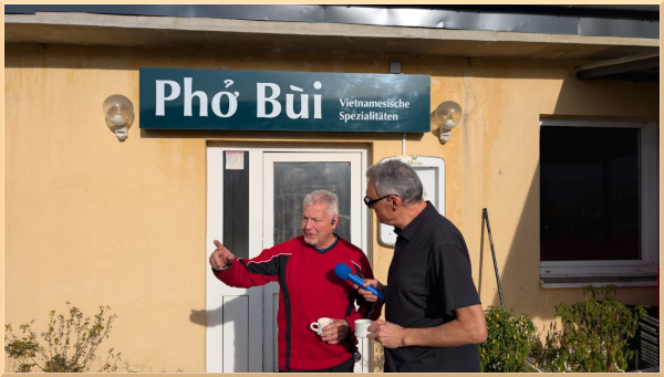 artikel/Montagsgespraech/Detlef Mrowiec an der Lache.jpeg