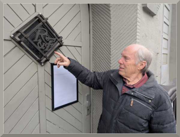 artikel/Montagsgespraech/Peter_Stampf_vor_Richter_und_Frenzel.jpg
